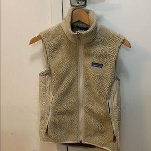 Patagonia vest size small